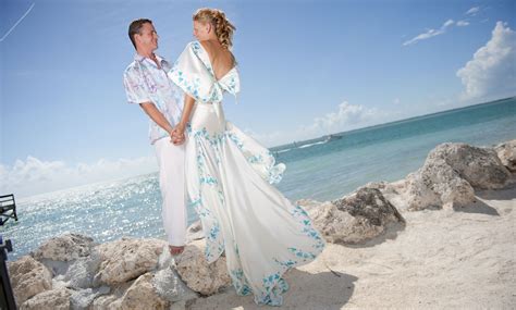 What Is Beach Formal Attire For A Wedding Beach Wedding Attire What