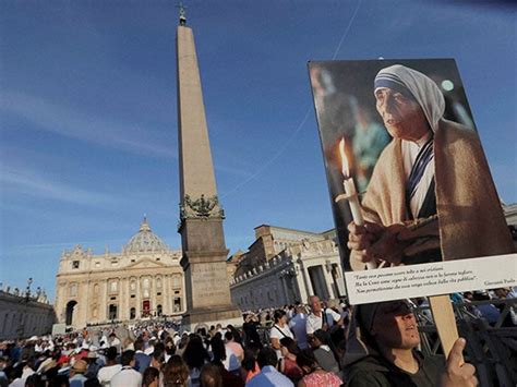 Canonization Ceremony Of Mother Teresa At St Peters Square Photos