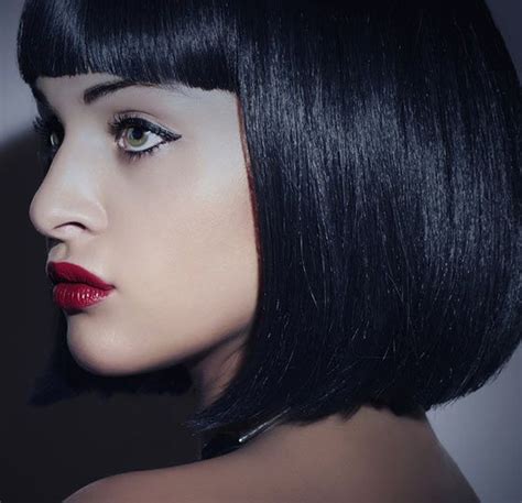 I've been wearing it long for about eight or nine years—long enough to pull in a ponytail. 50 Top Hairstyles For Square Faces | Square face ...