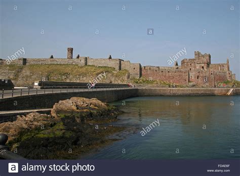 Peel Castle Isle Of Man Stock Photo Alamy