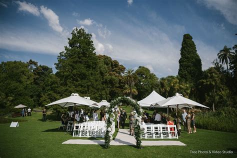 Weddings At The Royal Botanic Gardens