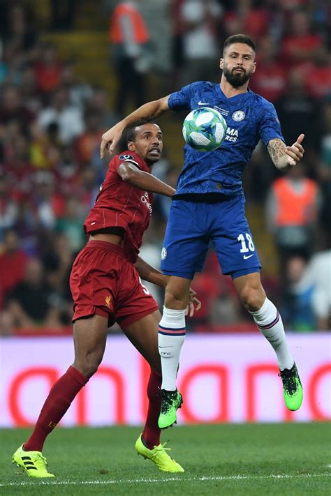 Un'altra notte da finale, si gioca la supercoppa europea. Supercoppa Europea, Liverpool-Chelsea 7-6 dcr: spettacolo a Istanbul, Abraham tradisce Lampard ...