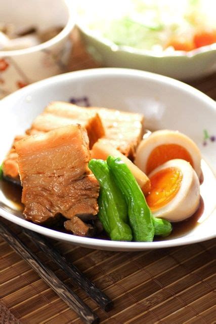 From writing a business plan to collecting eggs, learn everything you need to know about how to start an egg business on your small farm. Buta Kakuni, Japanese Braised Porkbelly with Nitamago Egg ...
