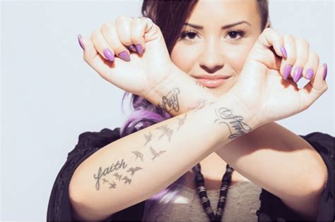 Demi Lovato Demi Lovato S Tattoos Genius