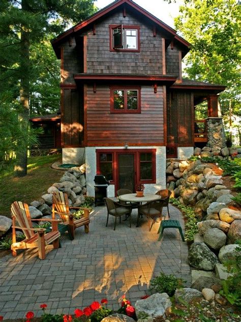Houses With Walkout Basement Rustic Lake Houses House Exterior