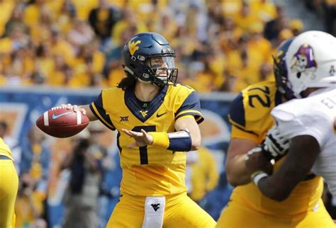 Bureau of labor statistics, the food services industry in virginia employs over 11% of the workforce, with an increase of 44,400 jobs expected by 2026. Opponent Preview: No. 17 West Virginia Mountaineers ...