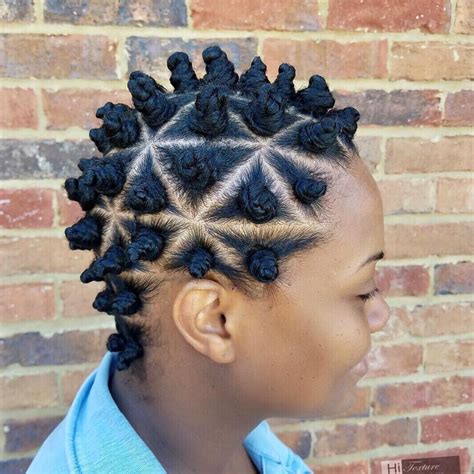 Natural hair is becoming increasingly popular, and with that trend comes a large variety of short natural hairstyles that are fun, flirty, spunky, and but going natural doesn't mean that you have fewer styling options; Hairstyle Ideas For Short Natural Hair - Essence