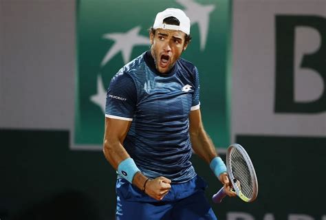 May 29, 2021 · the total prize money at roland garros for 2021 is estimated at €38,000,000 which is down 10.93% compared to 2019 and the same as 2020. Roland Garros: Matteo Berrettini vs Daniel Altmaier ...