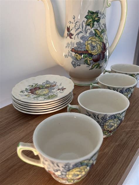 Royal Doulton “the Kirkwood” Tea Set Teapot 6 Cups Saucers Sugar Bowl Floral Ebay