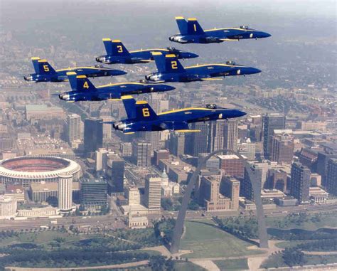 Flying Over St Louis Military Jets Military Aircraft Angel Pictures
