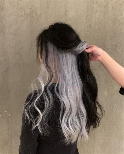 31 Two Tone Hair Color Ideas New Hair Color Trends 2022 Artofit