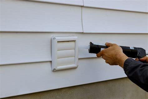 How To Apply Exterior Caulking In 5 Steps Adfast