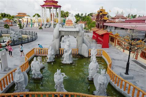 As such, it is archived. JE TunNel: TUA PEK KONG TEMPLE @ Pasir Panjang, Sitiawan ...