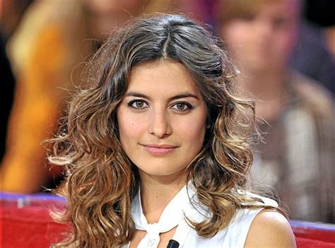 Laetitia milot has worn the following maternity dresses by tiffany rose Opération séduction : Laetitia Milot est la star de Plus ...
