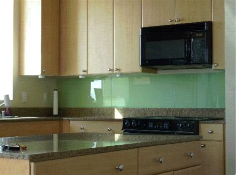 Back painted glass kitchen designs are yet another great way to inculcate the material into your home. 4 DIY Solid Glass Kitchen Backsplashes To Install Yourself ...