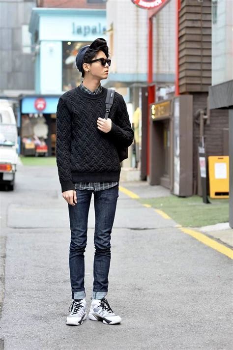 25 Superb Korean Style Outfit Ideas For Men To Try Instaloverz Mens Street Style Korean