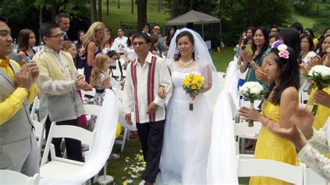 Here Comes The Bride A Filipino Wedding Video Filipino Wedding Photo