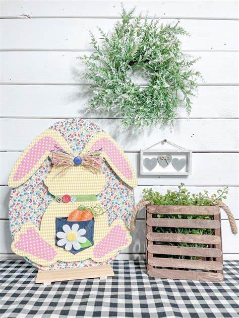 Easy DIY Dollar Tree Spring Bunny - Easy Decor DIY Tutorial