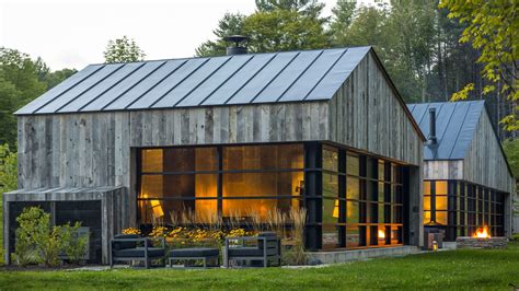 Birdseye Design Clads Vermont Dwelling In Salvaged Wooden Boards Modern