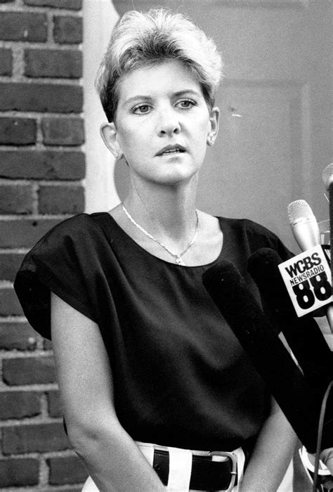 Mary Jo Buttafuoco Calls Ex-Husband 'Sociopath' 25 Years After Amy