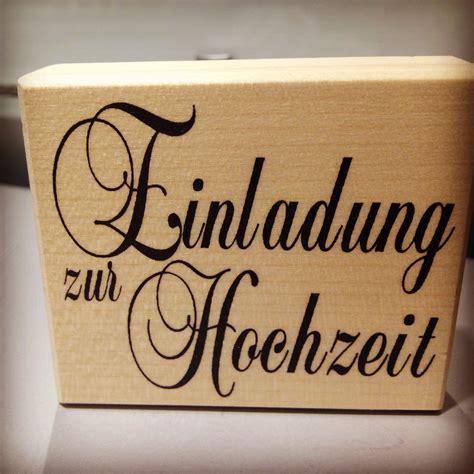 Wir bieten antwortkarten in vielen unterschiedlichen stilen an, die sie auf unserer webseite für ihre hochzeit gestalten können. Text für die Antwortkarte