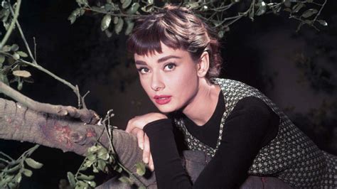 Sabrina Audrey Hepburn In Una Scena Del Film 464784 Movieplayerit