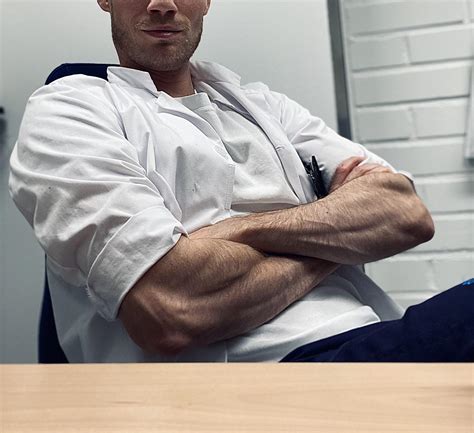 Have you ever had a medical themed fantasy? : r/forearmporn