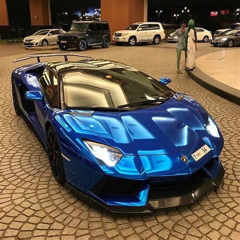 Lamborghini Aventador Chrome Blue