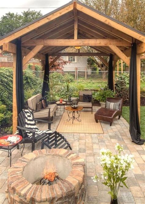 30 Favorite Outdoor Rooms Ideas To Upgrade Your Outdoor Space