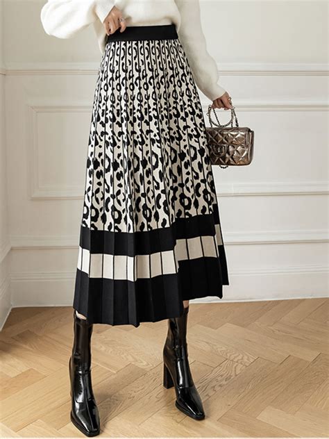 Tigena Knitted Long Skirt Women Autumn Winter Fashion Leopard Printed A