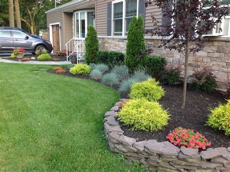 10 Front Yard Landscaping Ideas With Trees Ideas Dhomish