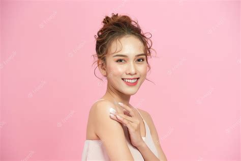 premium photo beautiful girl on a pink background