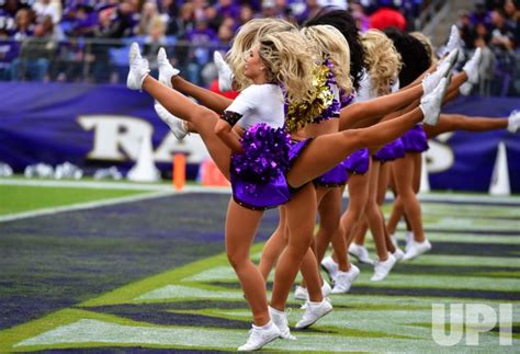 Photo Ravens Cheerleaders Perform During Nfl Game In Baltimore