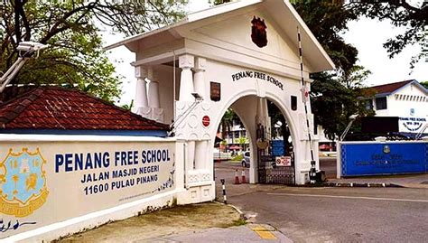 In front of our school, there was a convent school. Senarai Sekolah Paling Seram di Malaysia - Aerill.com ...