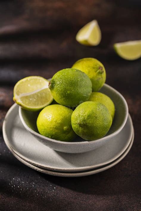 Fresh Green Limes Stock Image Image Of Macro Freshness 180094295