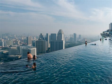 infinity pool singapore