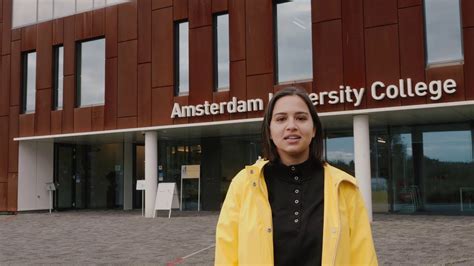 Amsterdam University College Tour Of Academic Building And Student