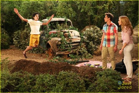 full sized photo of emma xander first date bunkd gone girl stills 05 emma and xander go on their