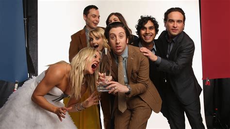 Big Bang Theory Cast Stays Together Gets Super Friends Money Together