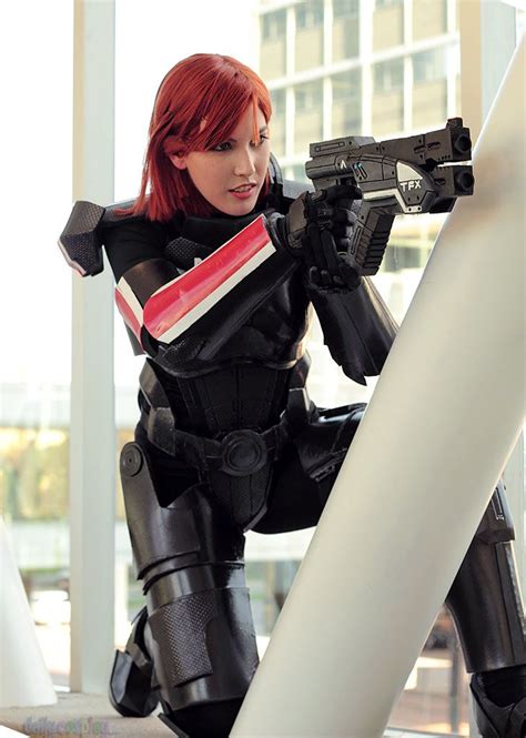 Female Commander Shepard From Mass Effect 3 Daily Cosplay Com Mass