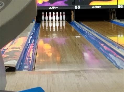 The 4 Types Of Bowling Balls And How To Choose One Bowling Overhaul