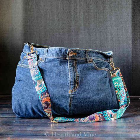 35 Unique Ideas To Recycle Old Jeans Demin Crafts For 2021