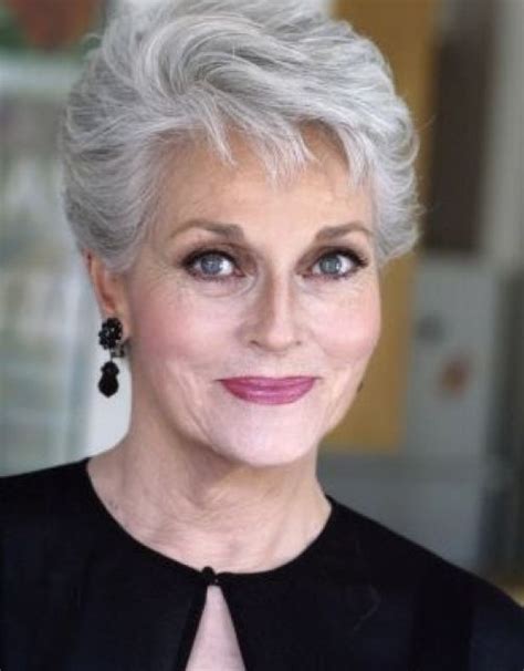 21 Short Layered Hairstyles For 60 Year Olds Hairstyle Catalog