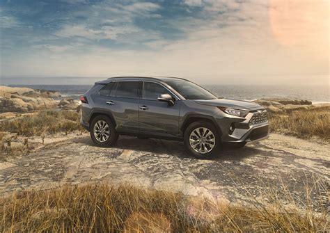All New Toyota Rav4 Bows Down At New York With Video Go Flat Out Ph