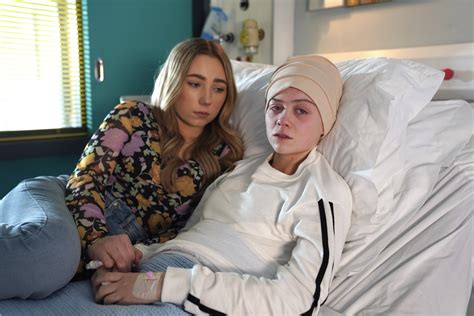 Hollyoaks Star Owen Warner Pays Sweet Tribute To Niamh Blackshaw After Juliets Exit