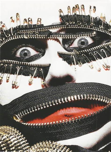 Hot Look Of The Day Leigh Bowery Bowery Performance Artist