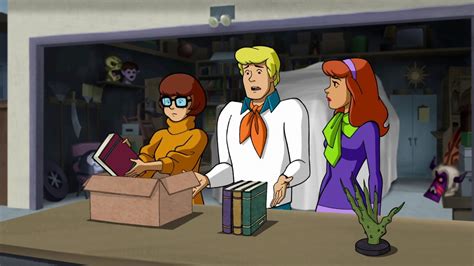 Scooby Doo And The Curse Of The 13th Ghost Where To Watch And Stream Tv Guide