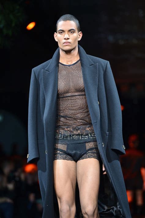 Versace Wants Men To Wear Lingerie Business Insider