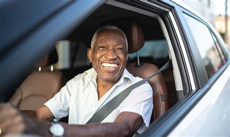 Tips For Older Drivers Nih Medlineplus Magazine