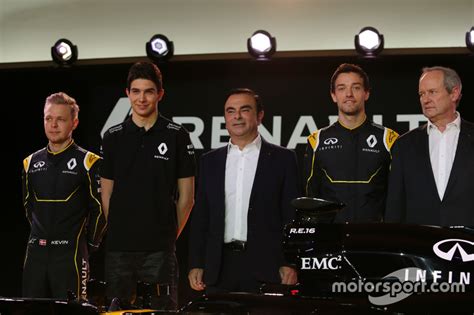 His height is 1.85 m and his weight is 78 kg. Esteban Ocon is now the tallest driver on the grid. : formula1